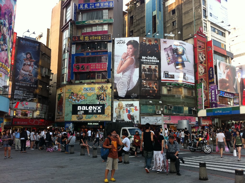 2000769928_0LCKGJSg_df081a5ea3776e5d8d0d1ae16fd6b39771cec82d.jpg 이미지크게보기